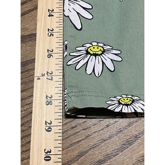 BSR by Samii Ryan Cargo Pants Size 9 Smiley Face Daisy Green Pants - Picture 5 of 13